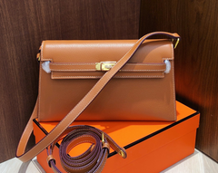 Kelly Elan 25 Top-Grain Leather Goat-Pattern Underarm Baguette Bag – Gold Buckle, Coffee Brown, 25×6.5×15cm
